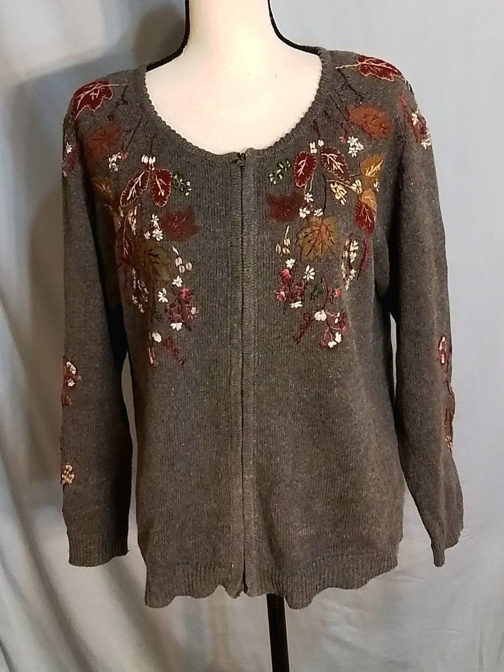 Heirloom Collectibles  autumn themed cardigan / sweater
